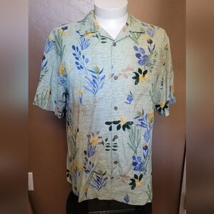 Tommy Bahama Original Fit Hawaiian Floral Button Down Shirt